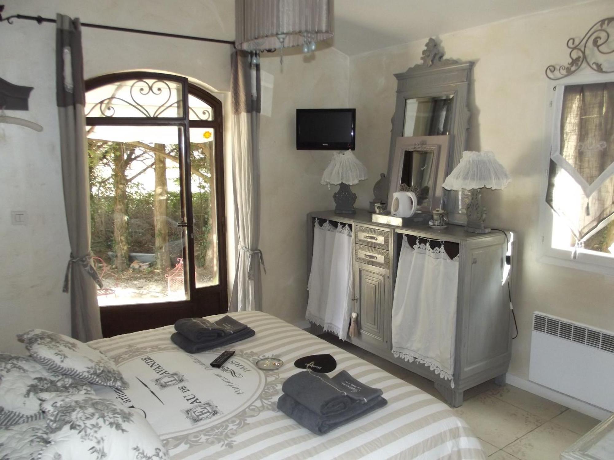 Le Moulin De Sonnailles Bed and Breakfast Cabriès Rum bild